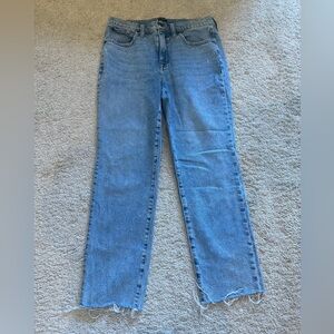 J. Crew Essential Straight jean - Size 29